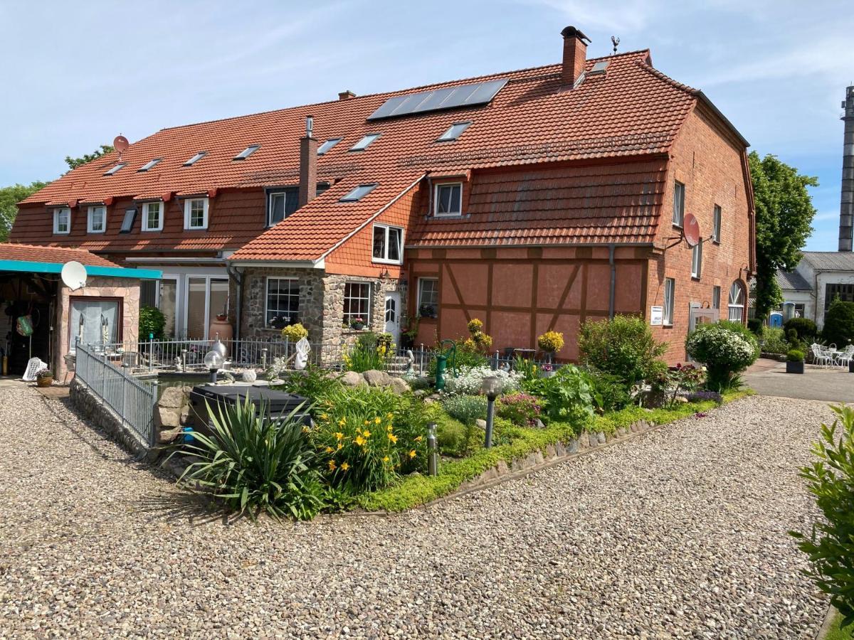 Landhausidyll Ferienwohnung Grundshagen ภายนอก รูปภาพ