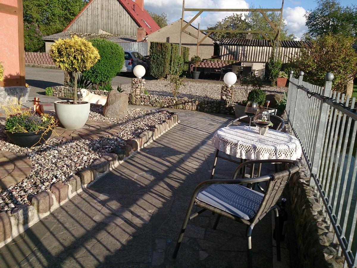 Landhausidyll Ferienwohnung Grundshagen ภายนอก รูปภาพ